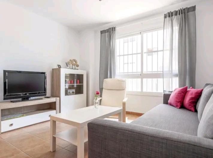 Apartamento Con Patio Y Piscina Cerca De Sevilla La Algaba المظهر الخارجي الصورة