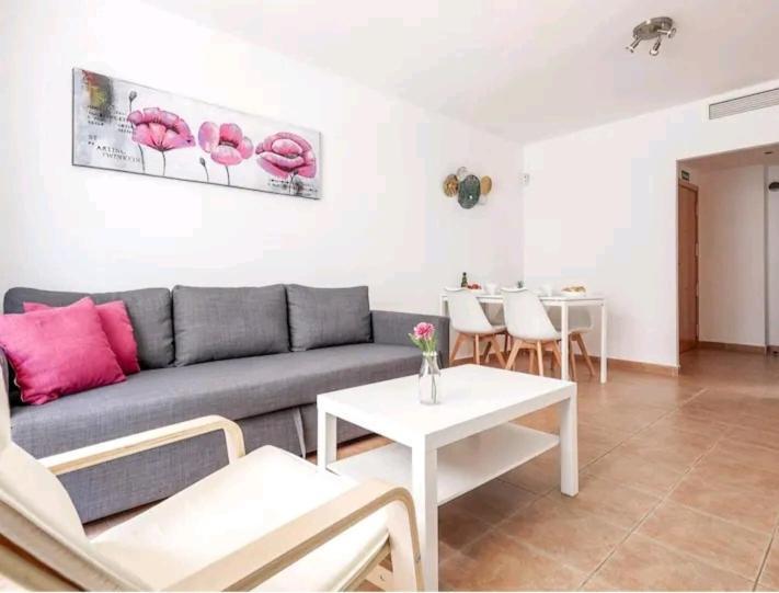 Apartamento Con Patio Y Piscina Cerca De Sevilla La Algaba المظهر الخارجي الصورة