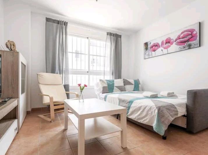 Apartamento Con Patio Y Piscina Cerca De Sevilla La Algaba المظهر الخارجي الصورة