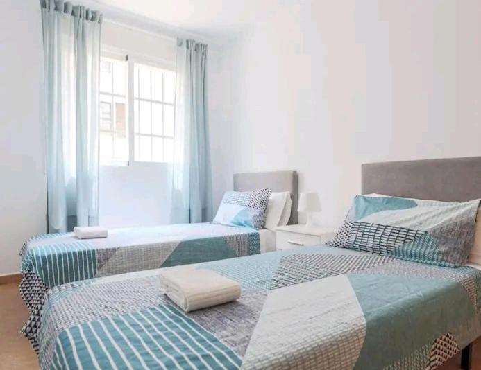 Apartamento Con Patio Y Piscina Cerca De Sevilla La Algaba المظهر الخارجي الصورة